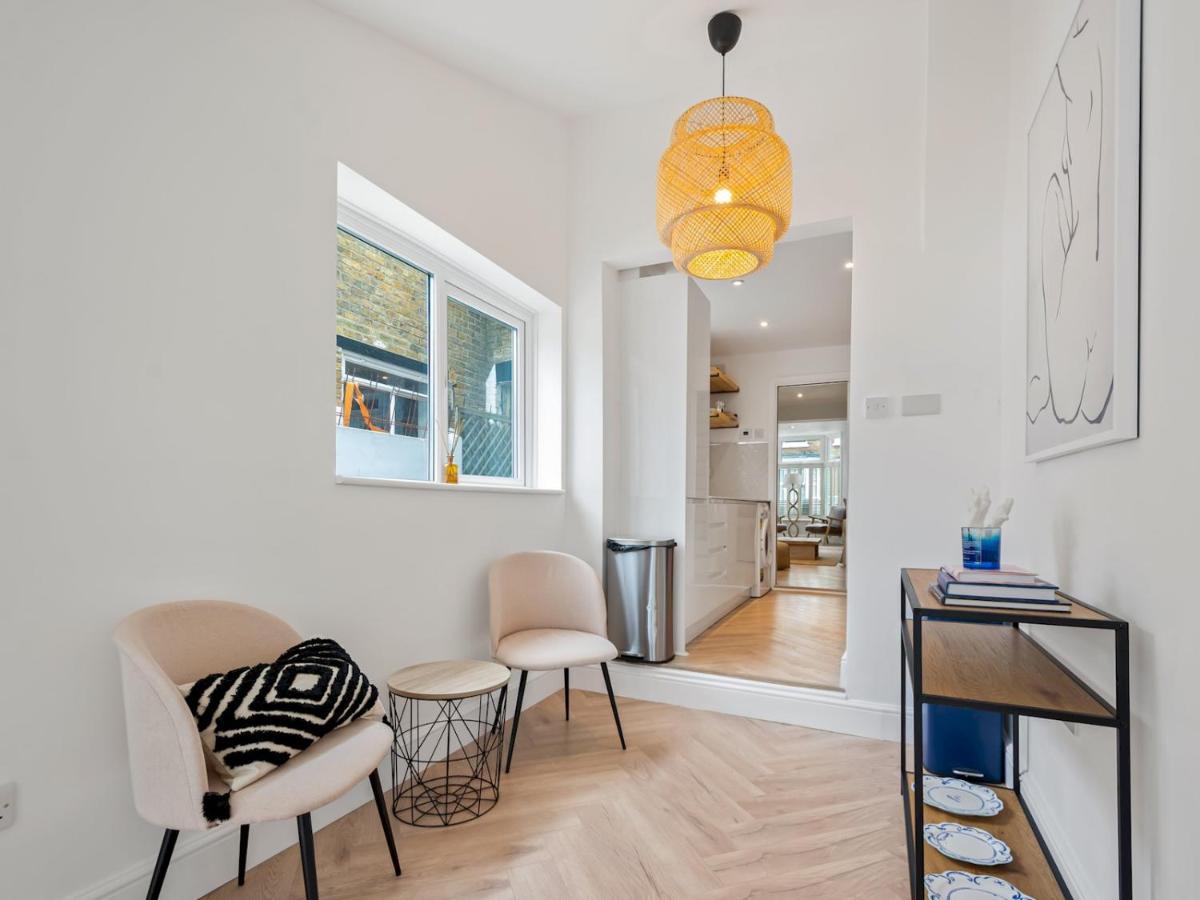 Pass The Keys 3 Bed Scandi Heaven Minutes From The Beach Whitstable Zewnętrze zdjęcie